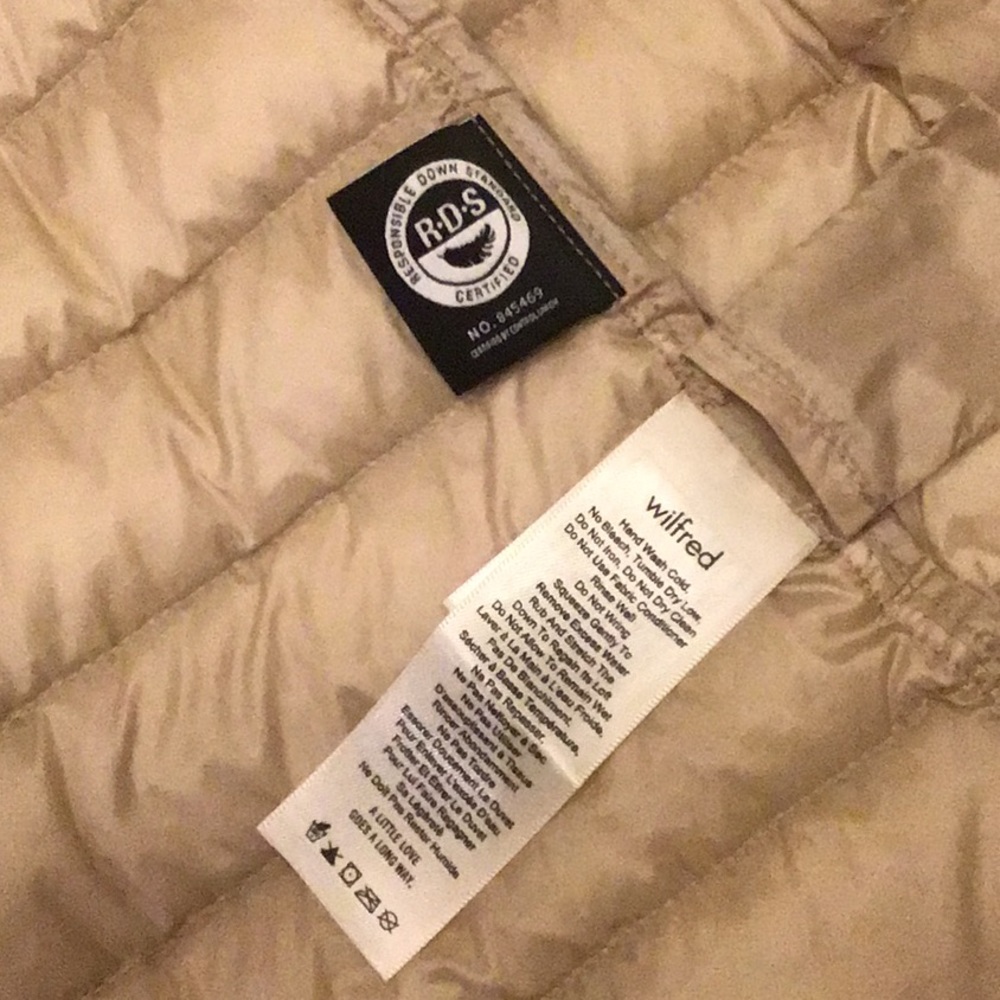 Down jacket - Picture 6 of 6